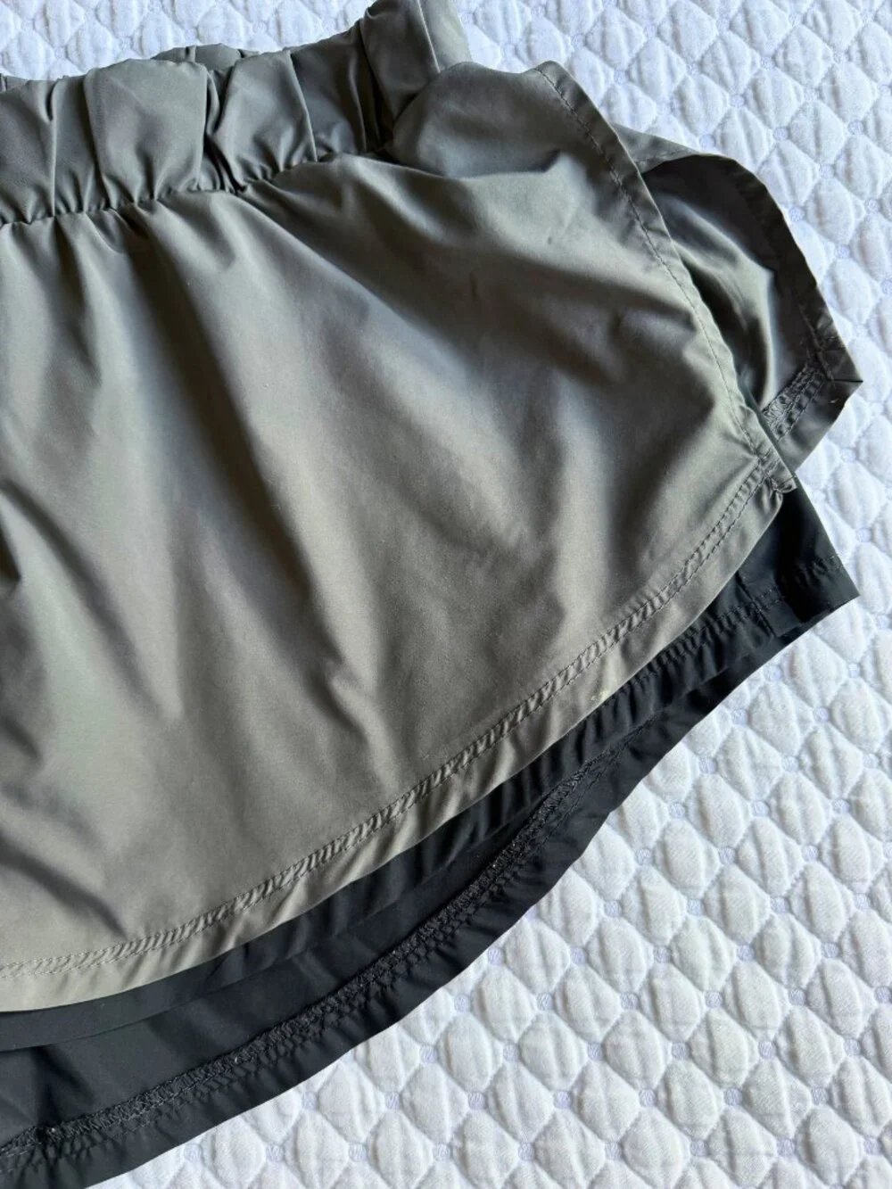 FP Movement Hot Shot Running Shorts Olive Green Size M Built-In Liner